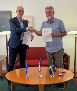 Representatives of the Embassy of Sweden and Eda signed a contract on the implementation of the new project